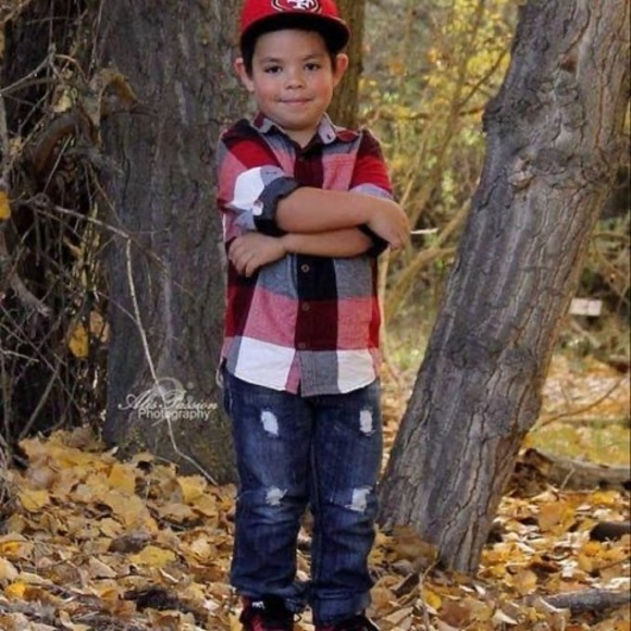 Meet your Posher, Jairo - Picture 1 of 1